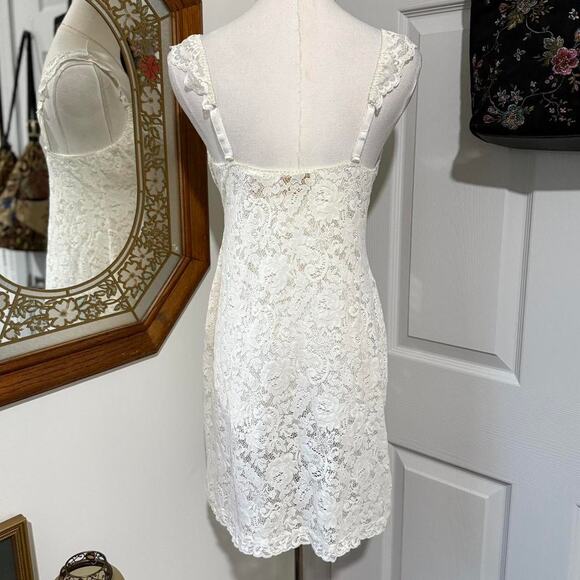 VTG 80s Victoria's Secret Ivory Sheer Floral Lace Coquette Lingerie Slip Dress - Picture 4 of 7